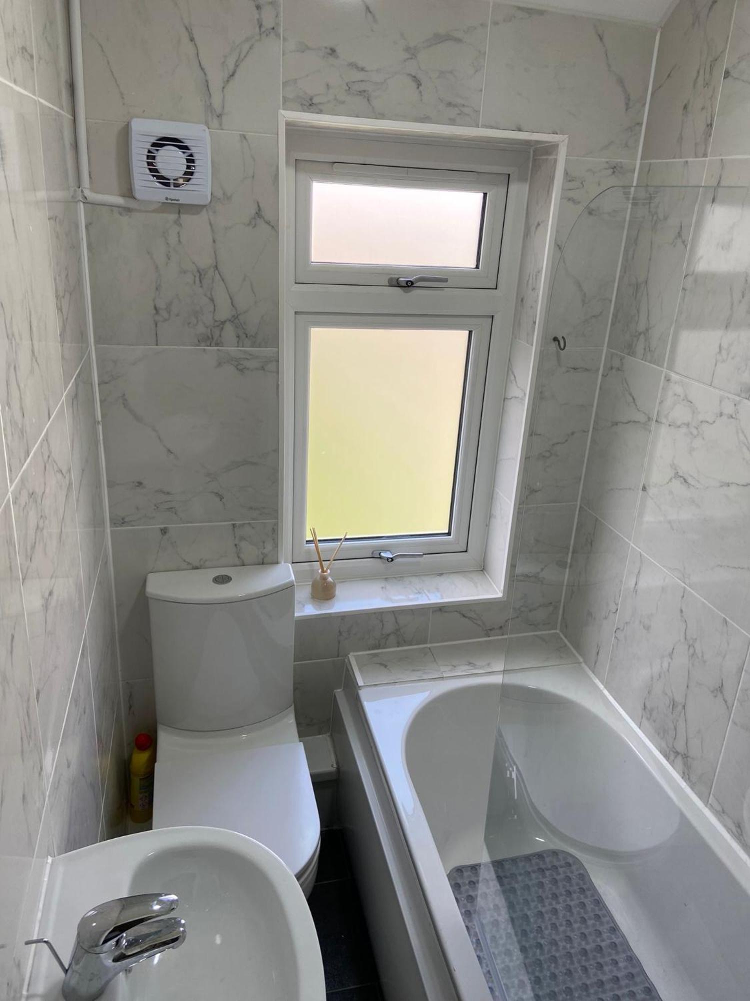 Peeams Abode Apartment Dagenham Ngoại thất bức ảnh